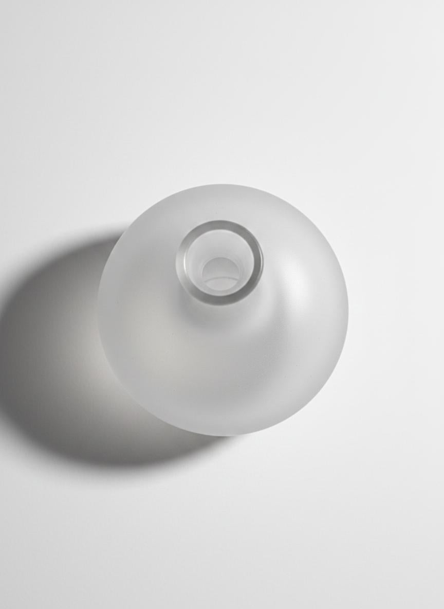 Bulbous Bud Vase